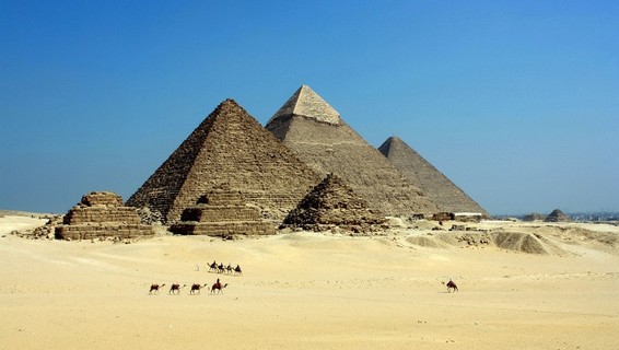 Visitar una Pirámide