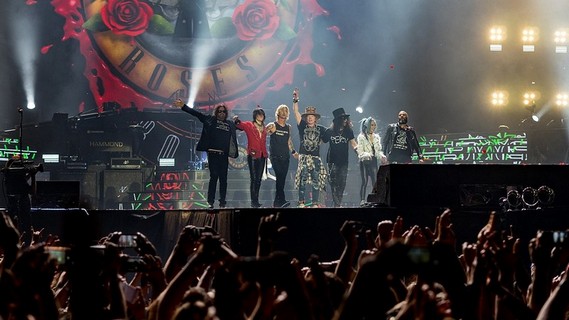 Anar al Concert de Guns N'Roses   London 17 06 16